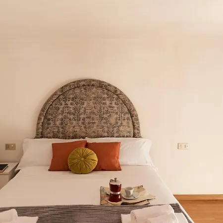 Altido Rustic Apt For 2 On Lake Como Shore * Cernobbio